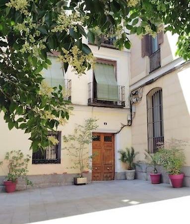 Apartamento Con Patio En Madrid Centro Exterior foto